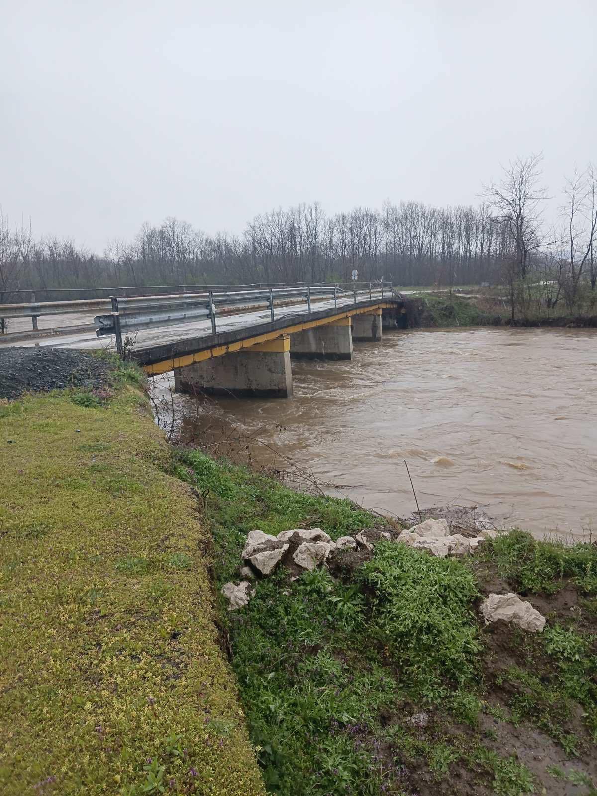 ПРЕСЈЕК СТАЊА НА ВОДОТОЦИМА ОПШТИНЕ СТАНАРИ (13.00 ЧАСОВА)